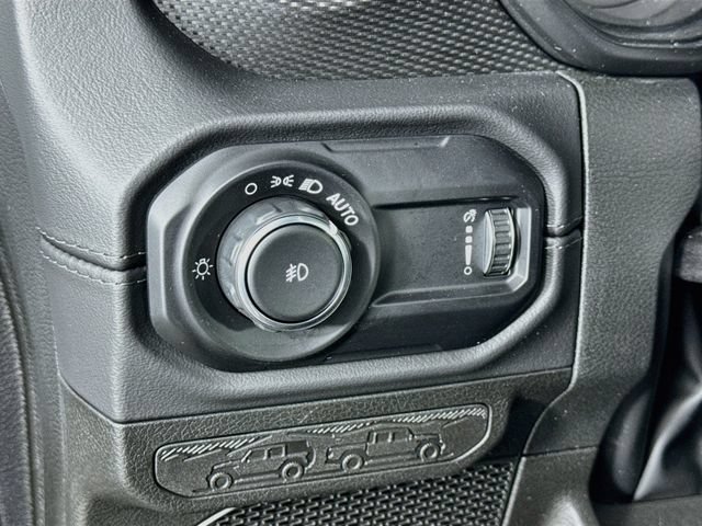 2025 Jeep Wrangler 4-Door Rubicon - Photo 10