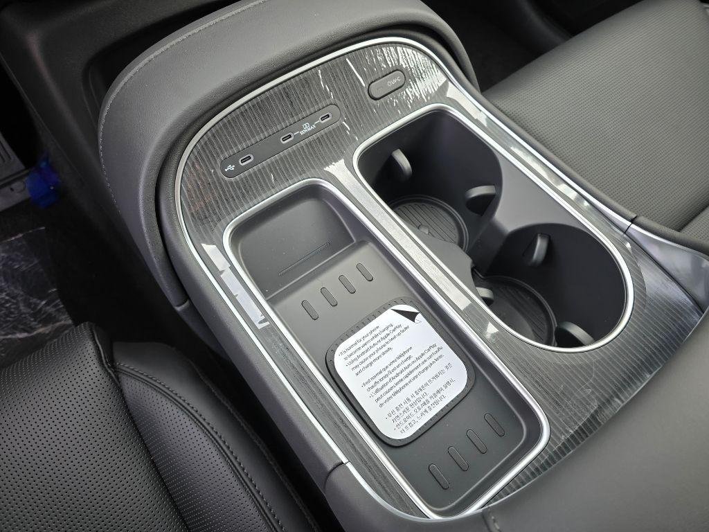 New 2026 Creamy White Pearl Hyundai Calligraphy AWD image 20