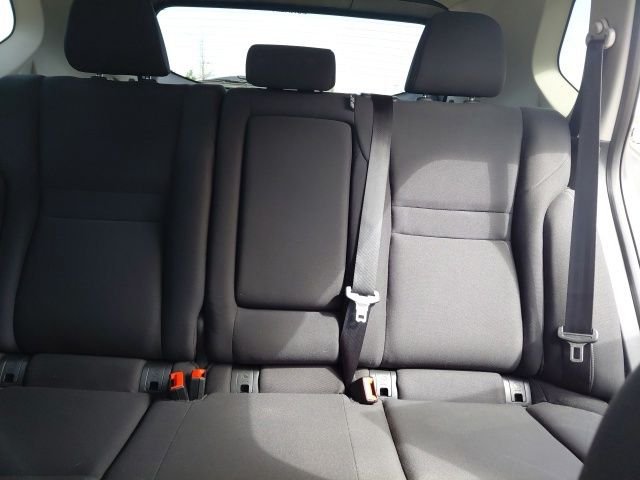 Used 2023 Gray Nissan S image 27