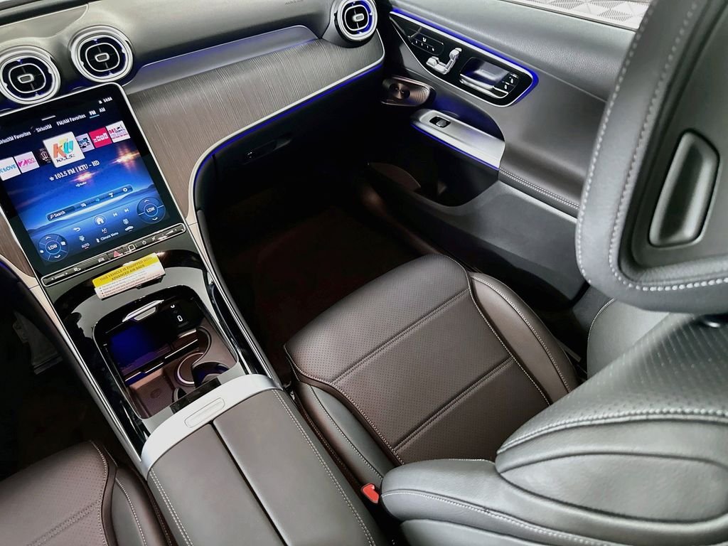 New 2027 Black Mercedes-Benz GLC 300 image 23