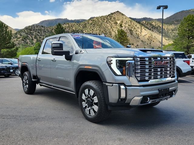 2024 GMC Sierra 4WD Crew Cab Standard Box Denali's photo