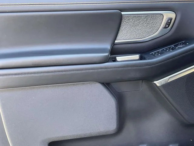 2025 Ford Expedition Tremor - Photo 16