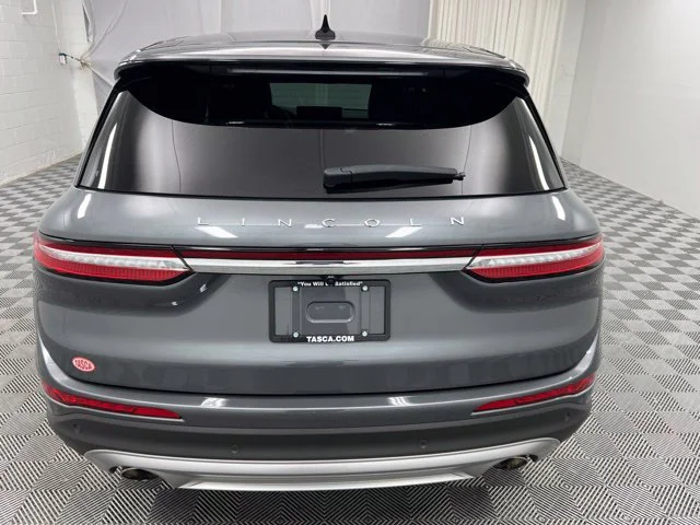 Used 2023 Gray Lincoln Standard image 7