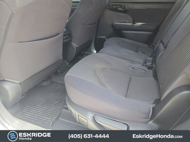 Used 2022 Beige Toyota L image 30