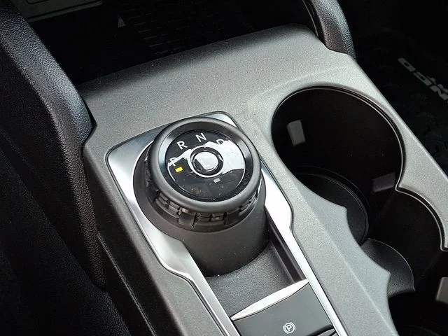 New 2025 Carbonized Gray Metallic Ford Outer Banks® image 7