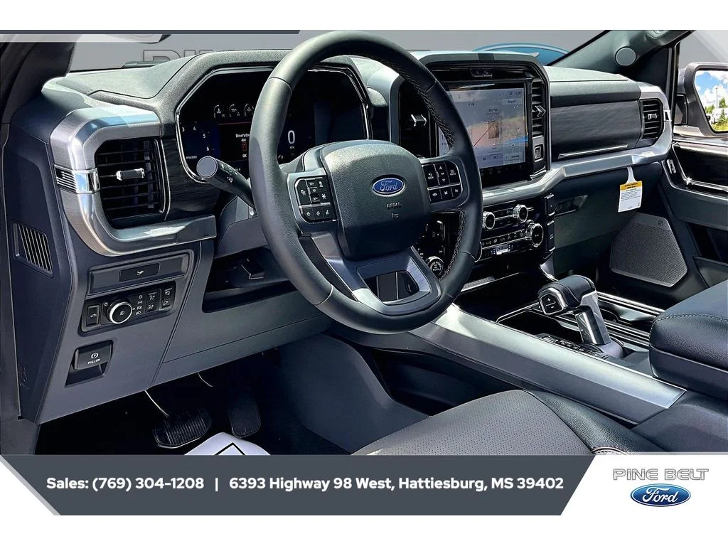 New 2026 Avalanche Ford Lariat® image 13