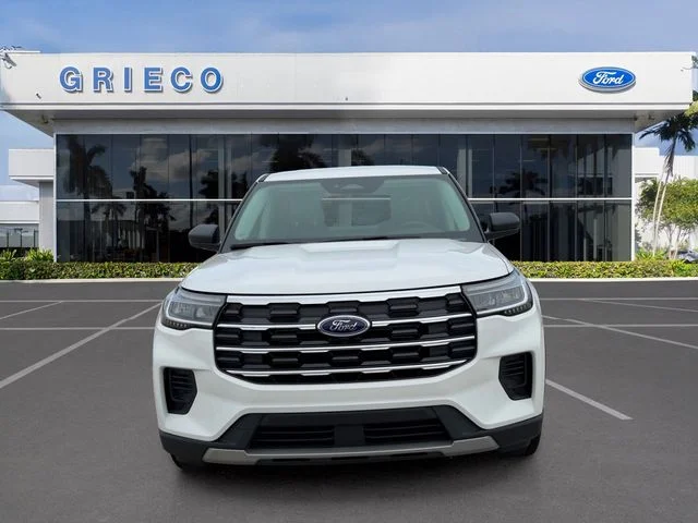 New 2026 Star White Metallic Tri-Coat Ford Active 100A image 2