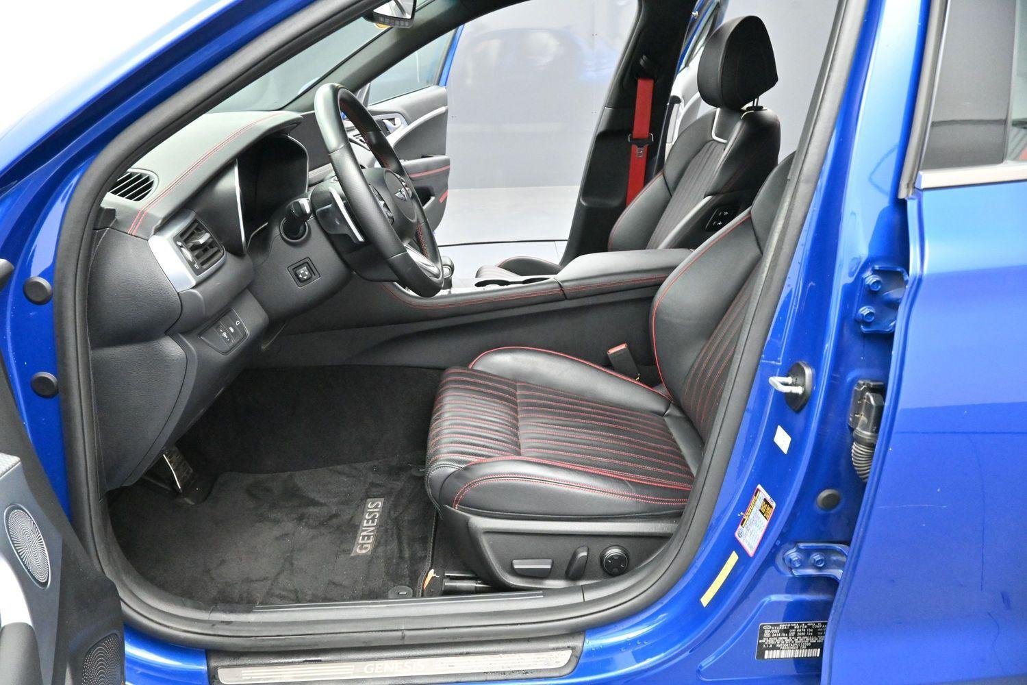 Used 2023 Mallorca Blue Genesis 2.0T image 13