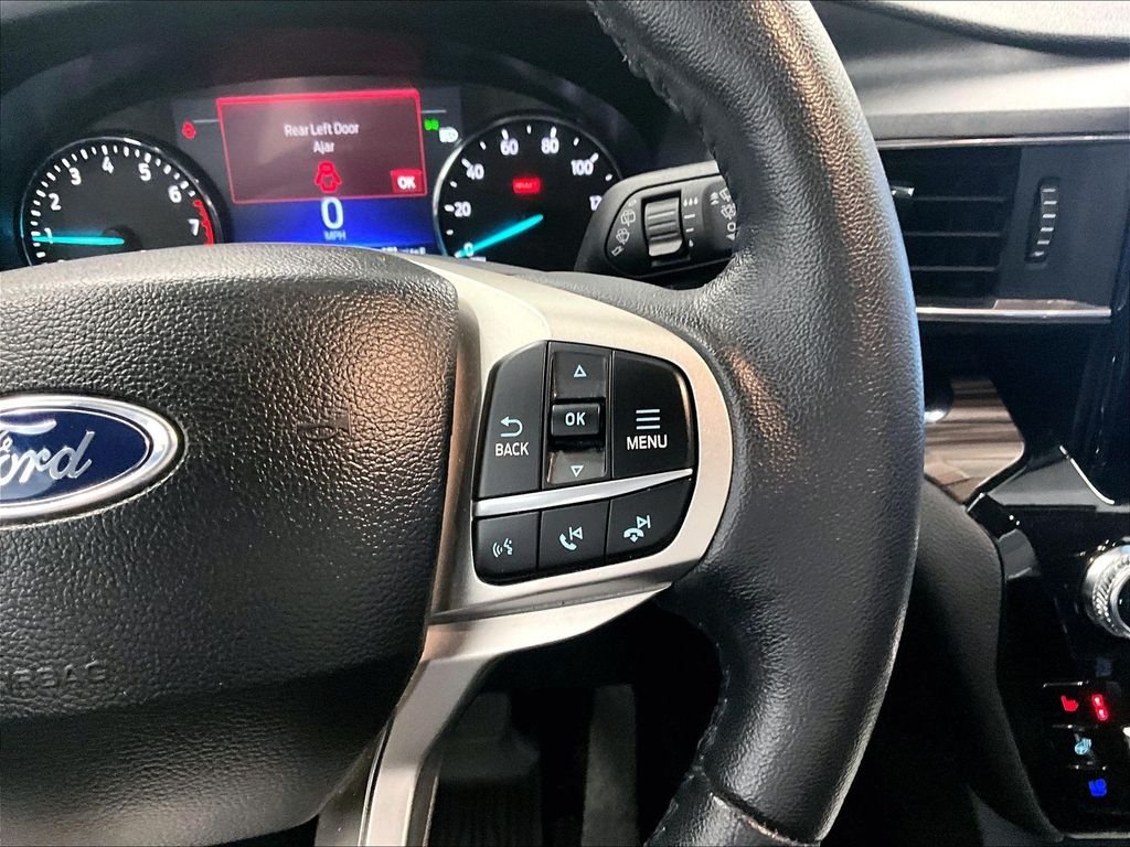 Used 2023 Black Metallic Ford Limited image 25