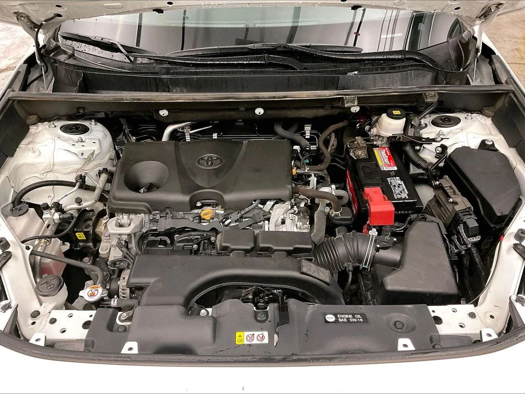 Certified Used 2021 White Toyota LE image 14