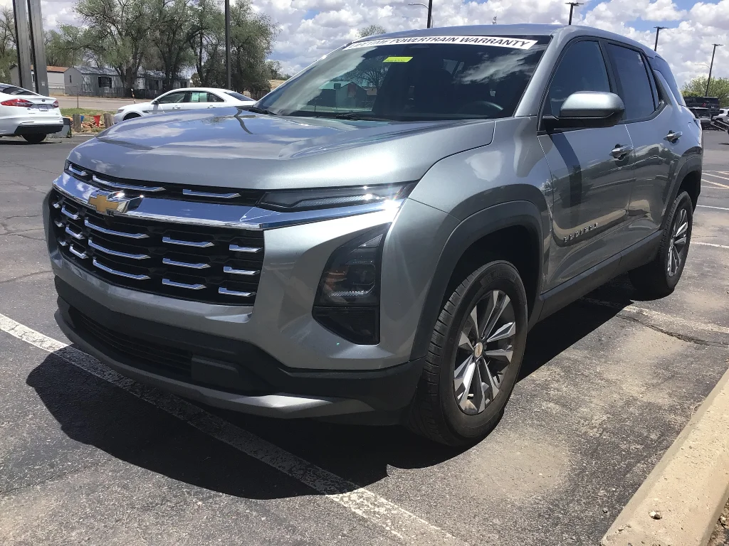 Used 2025 Sterling Gray Metallic Chevrolet LT image 3