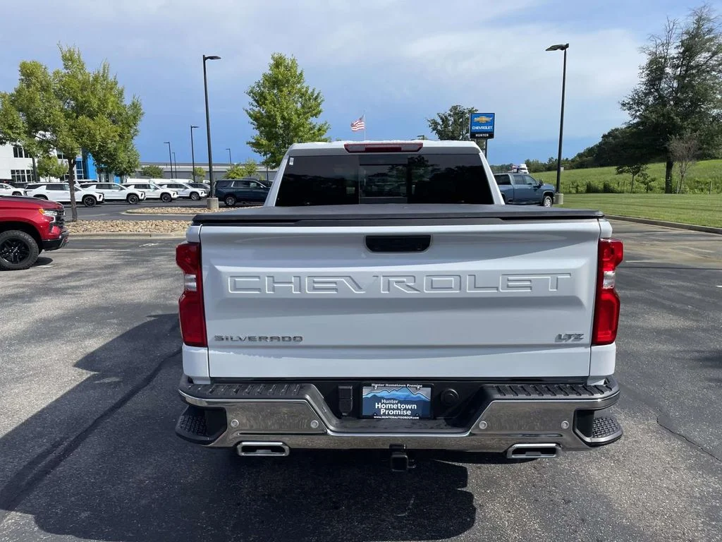 Certified Used 2026 Polar White Tricoat Chevrolet LTZ image 5