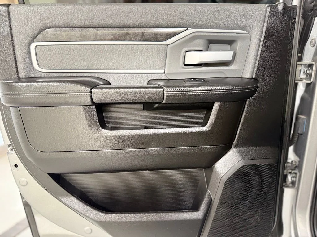 Used 2019 Silver Ram Big Horn image 19