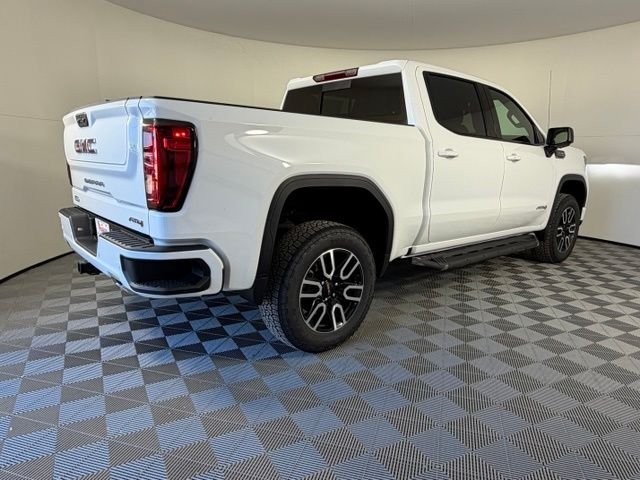 New 2026 White GMC AT4 image 7