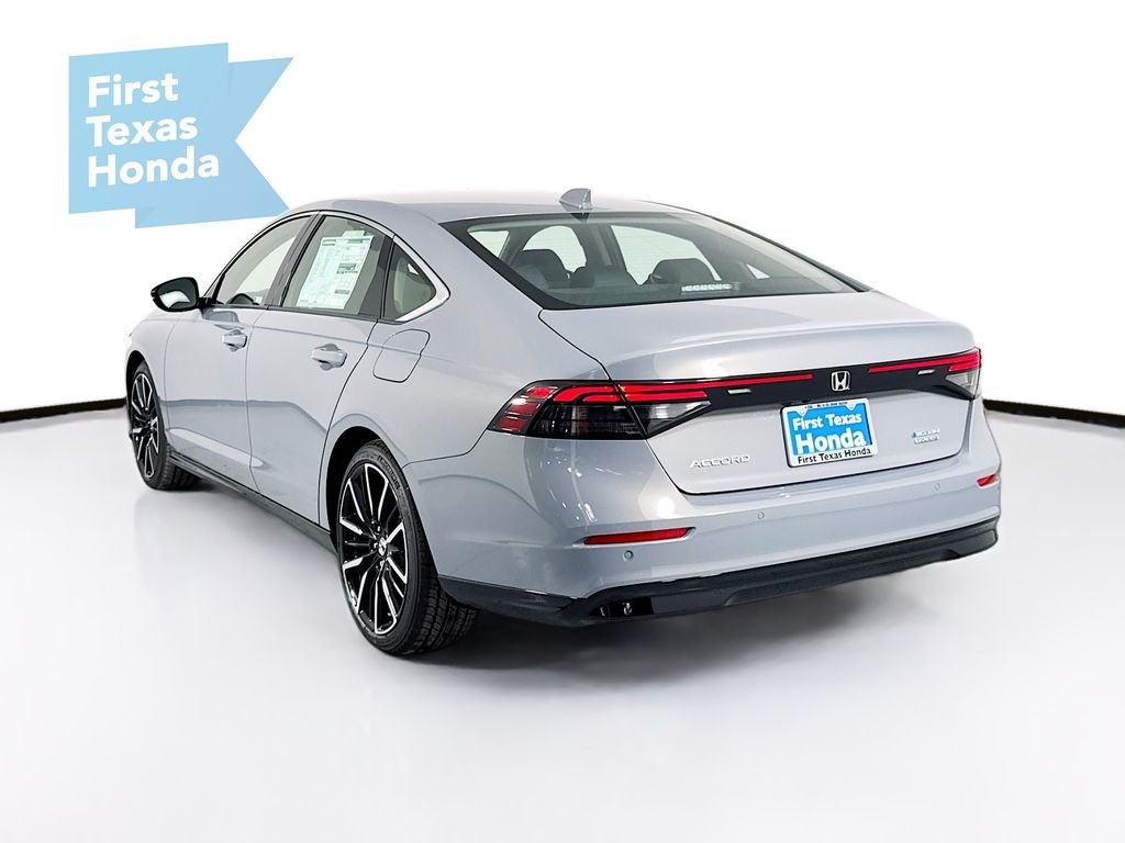 New 2026 Urban Gray Pearl Honda Touring image 6