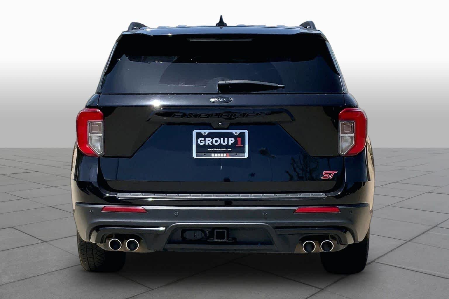 Used 2023 Agate Black Metallic Ford ST image 4