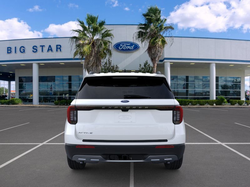 New 2026 Star White Metallic Tri-Coat Ford Active image 5