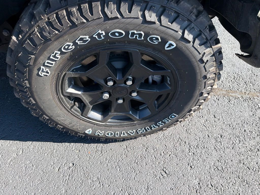 Used 2023 Gray Jeep Willys 4xe image 11