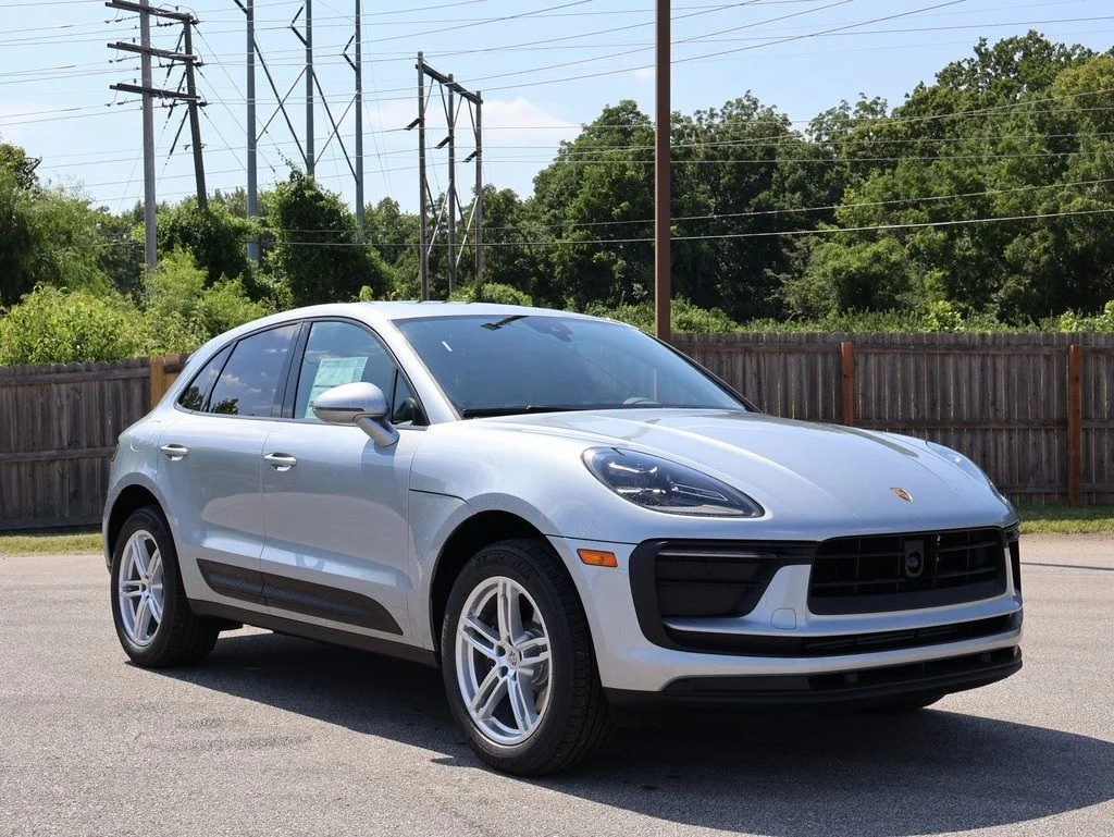 Certified Used 2025 Dolomite Silver Metallic Porsche  image 11