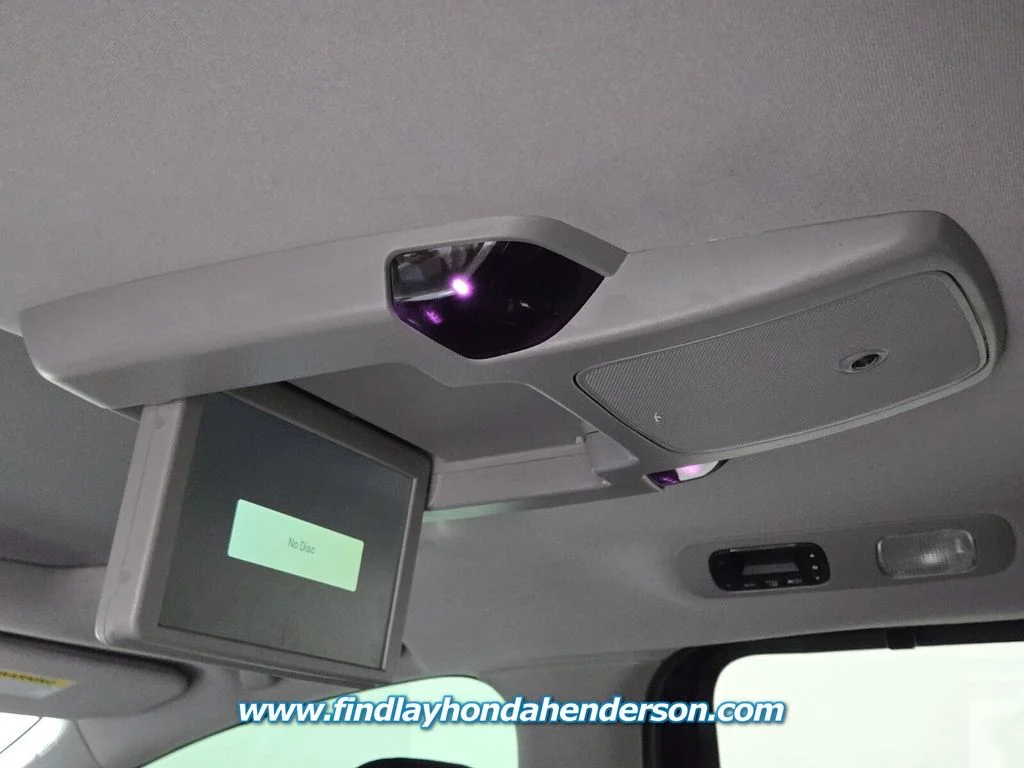 2024 Honda Odyssey Touring - Photo 19
