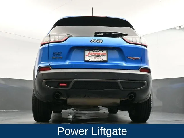 Used 2019 Blue Jeep Trailhawk image 25