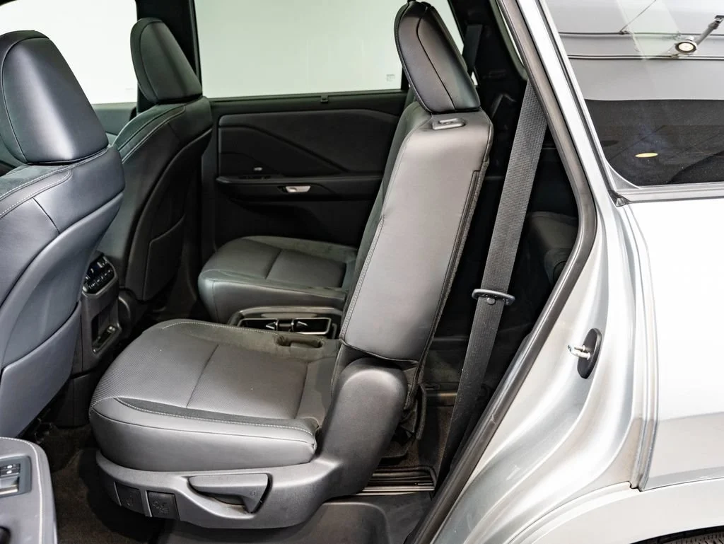 Used 2025 Celestial Silver Metallic Lexus 350 Luxury image 45