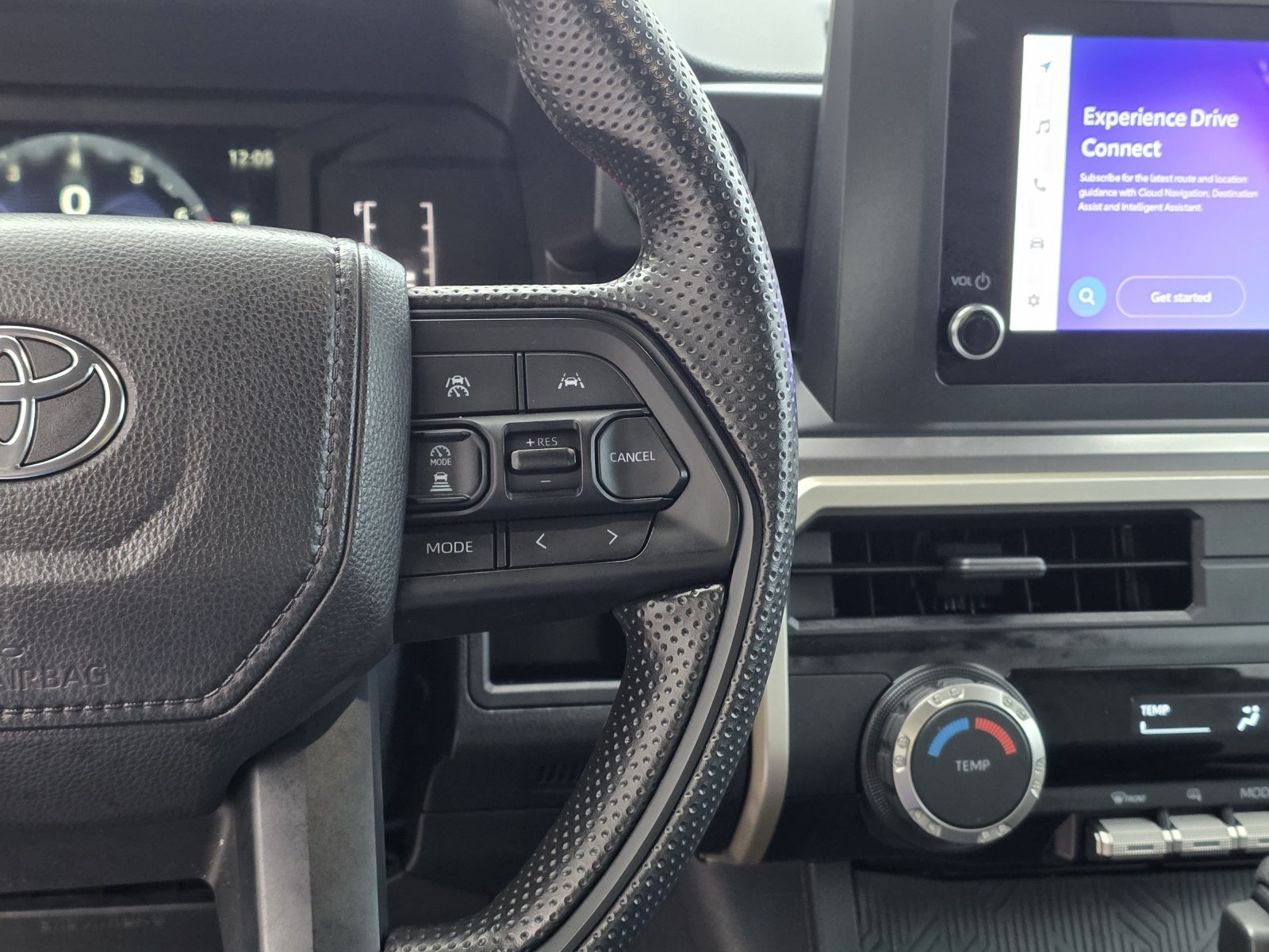 2025 Toyota Tacoma SR5 - Photo 25