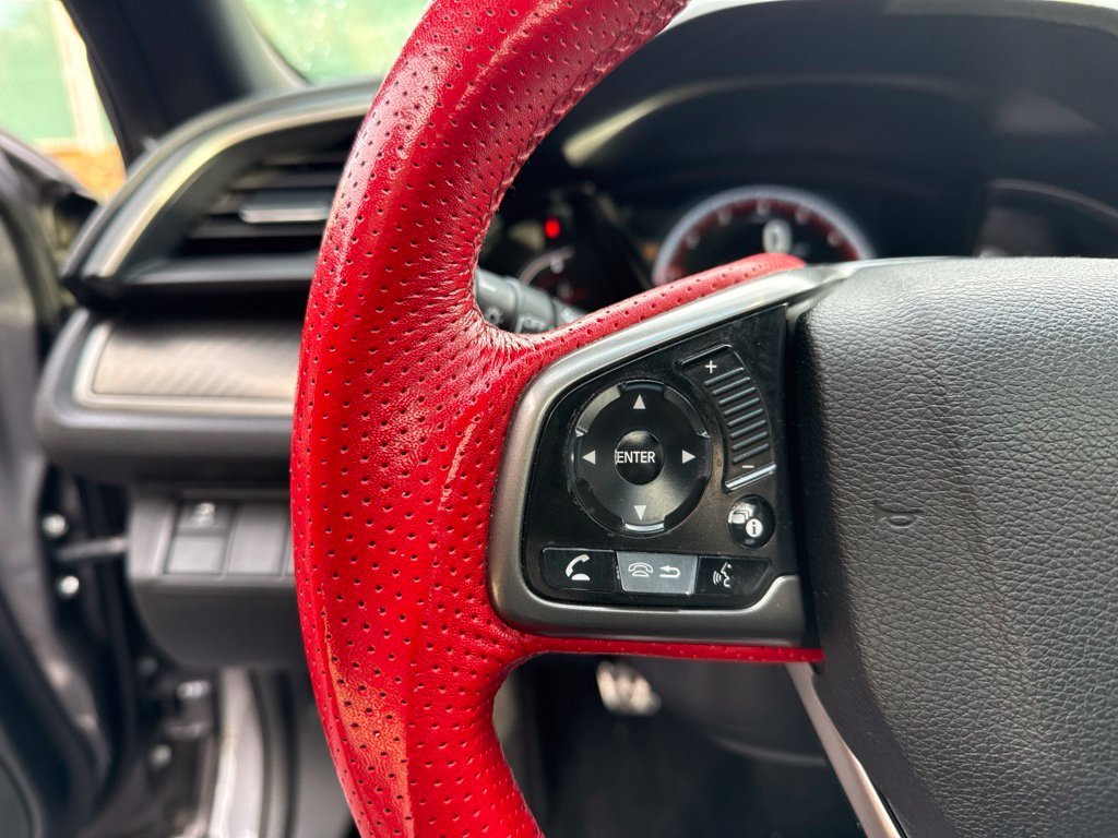 Used 2018 Modern Steel Metallic Honda Si image 11