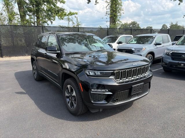 Used 2024 Diamond Black Crystal Pearlcoat Jeep 4xe image 3
