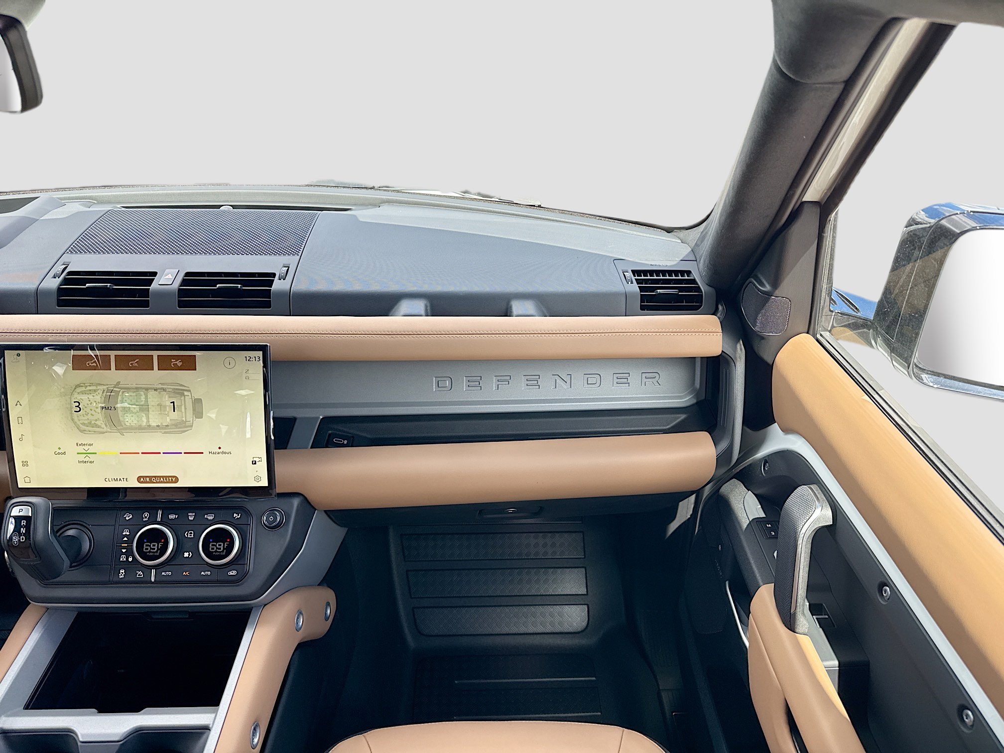 New 2026 Fuji White Land Rover V8 image 19