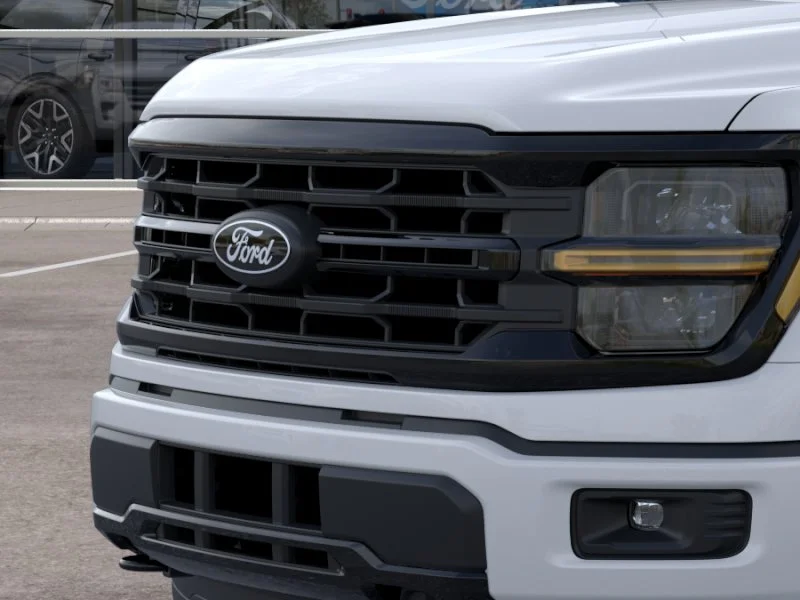 New 2026 Oxford White Ford XLT image 39