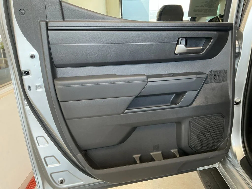 2026 Toyota Tundra SR5 - Photo 23