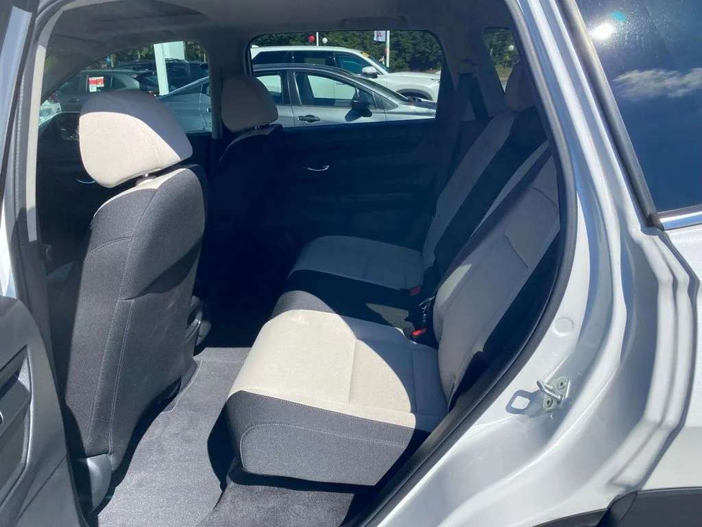 Used 2025 White Honda EX image 8