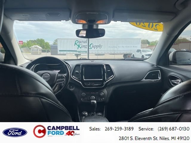 Used 2020 Bright White Clearcoat Jeep Limited image 20