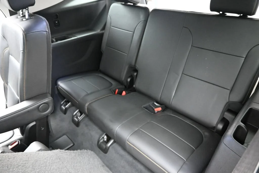 Used 2021 Black Metallic Chevrolet Premier image 20