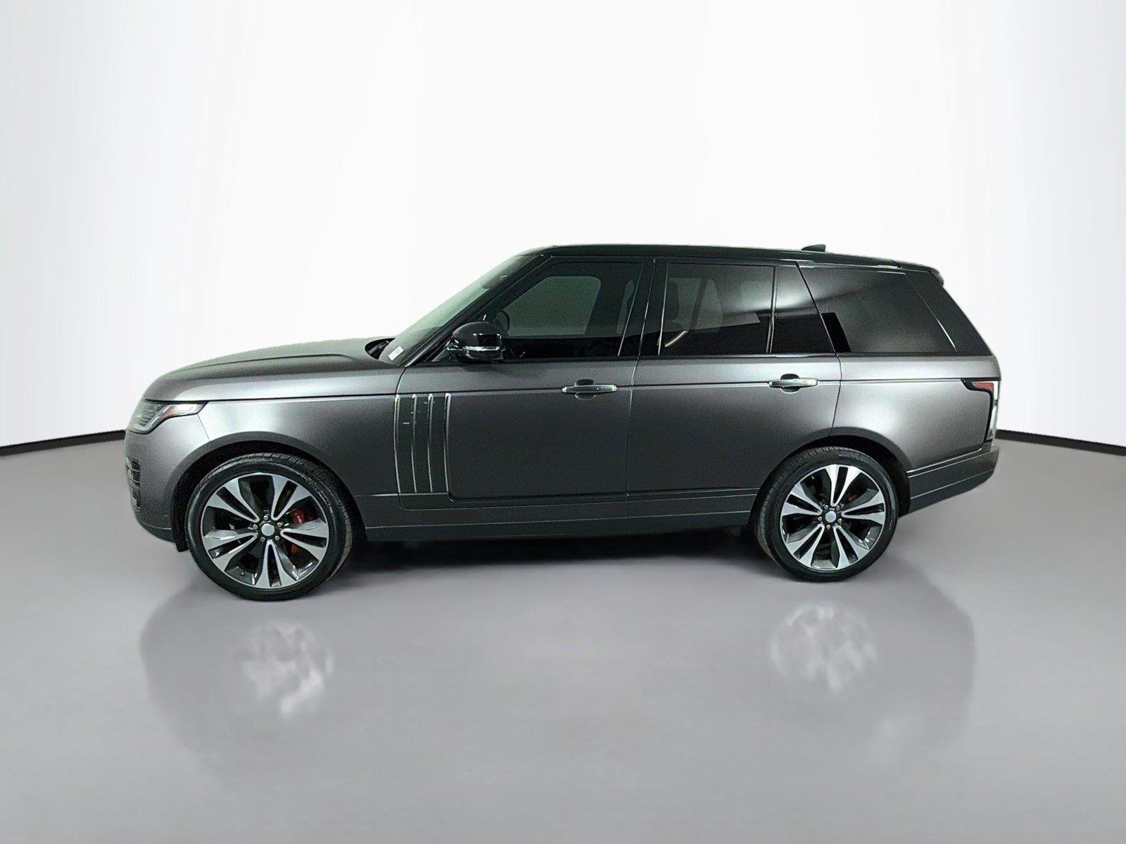Used 2021 Scafell Grey Satin Land Rover SV Autobiography Dynamic image 8