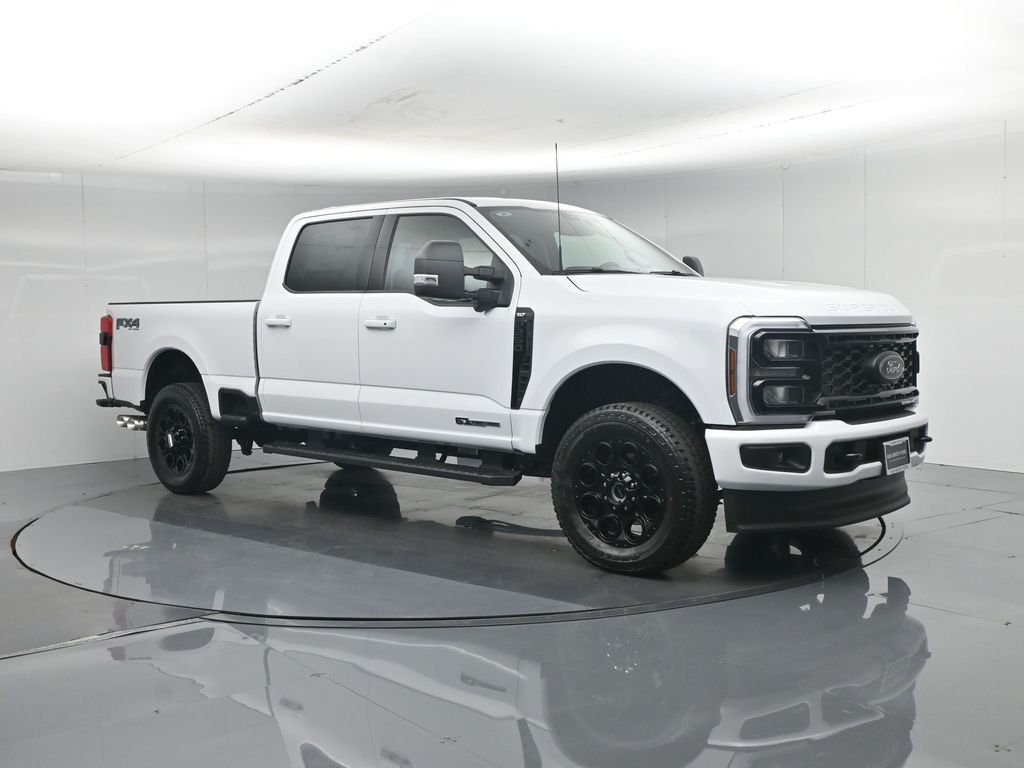 New 2026 Oxford White Ford XLT image 6