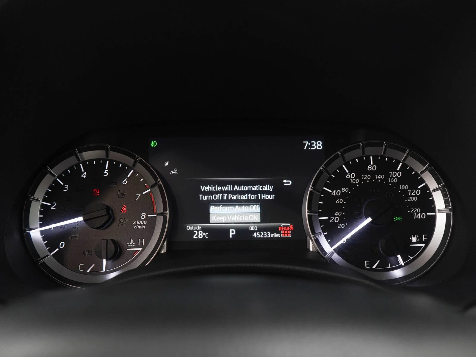 Used 2024 Silver Toyota XLE AWD (Natl) image 30