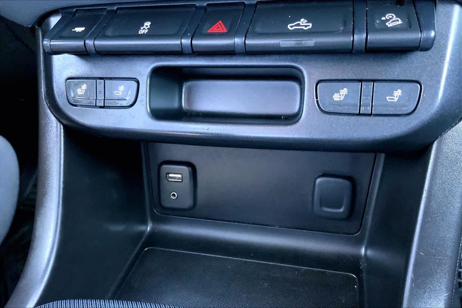 Used 2016 Laser Blue Chevrolet 4WD Z71 image 34