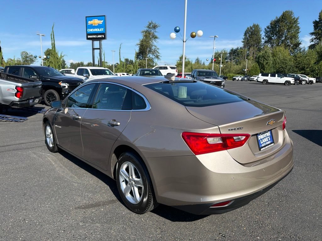 Used 2024 Mineral Gray Metallic Chevrolet 1LT image 3