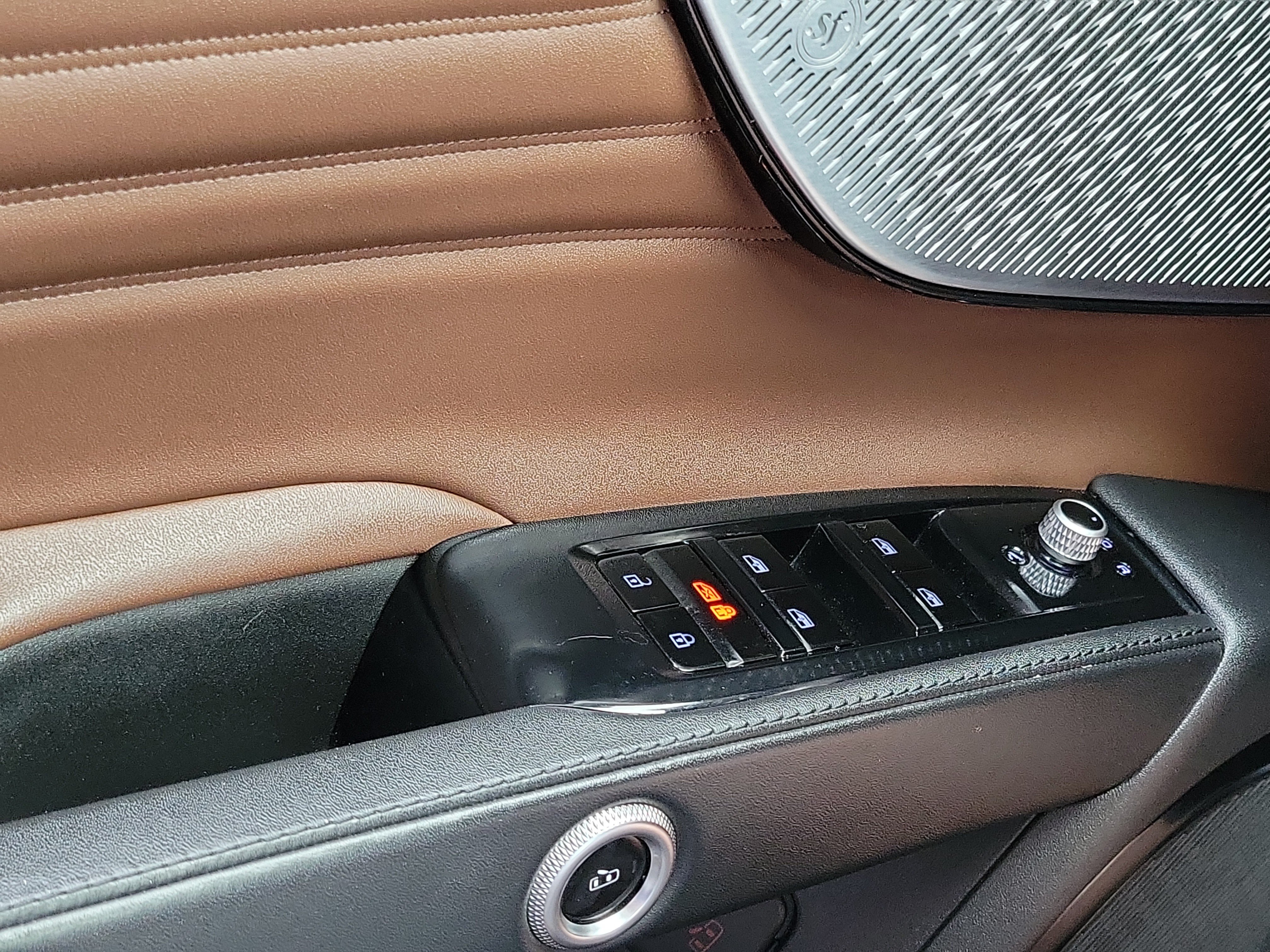 Used 2023 Bianco Astro Metallic Maserati GT image 19