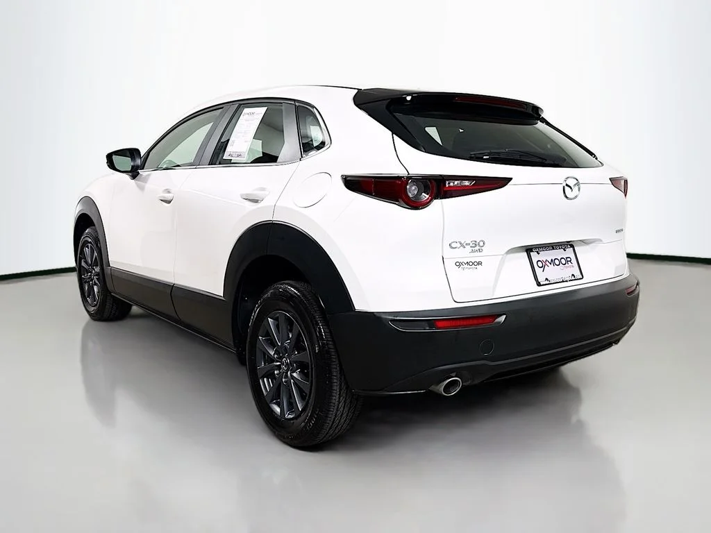 Used 2025 Snowflake White Pearl Mica Mazda 2.5 S image 5