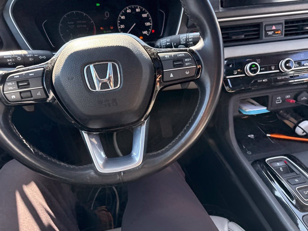 Used 2023  Honda Touring image 8
