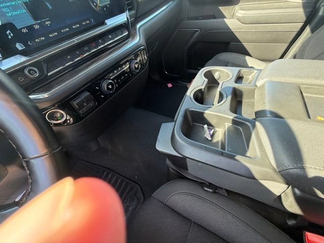 Certified Used 2025 Summit White Chevrolet LT image 18
