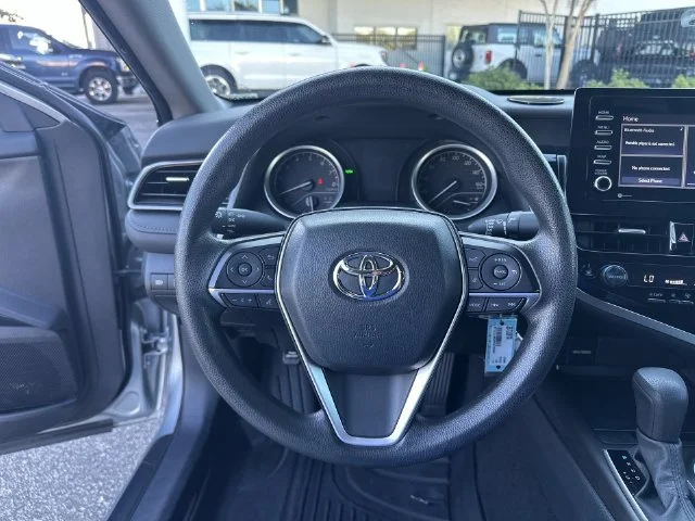 Used 2023 Silver Toyota LE image 15