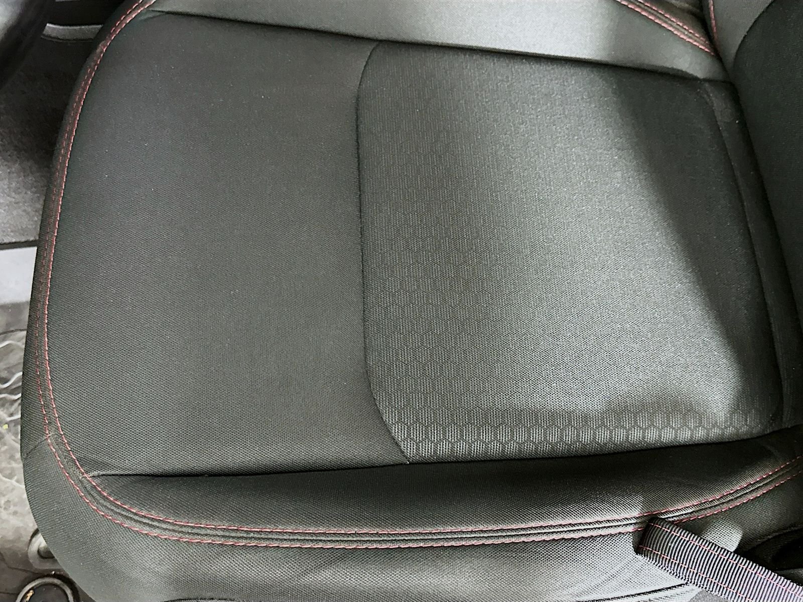 Used 2021 Sting-Gray Clearcoat Jeep Rubicon image 19