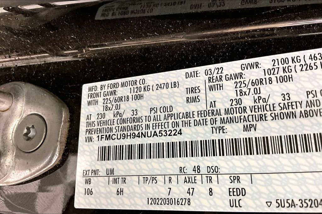 Used 2022 Black Ford SEL image 3