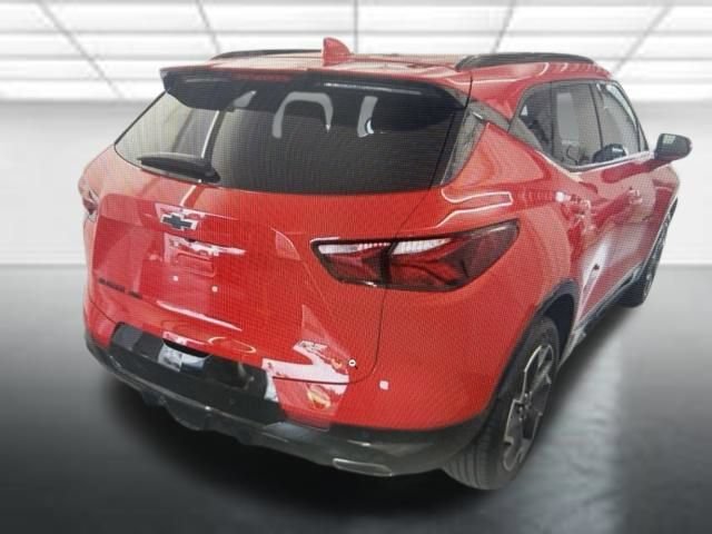 Used 2022 RED HOT Chevrolet RS image 2