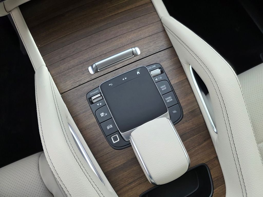 New 2026 Polar White Mercedes-Benz GLE 450 image 15