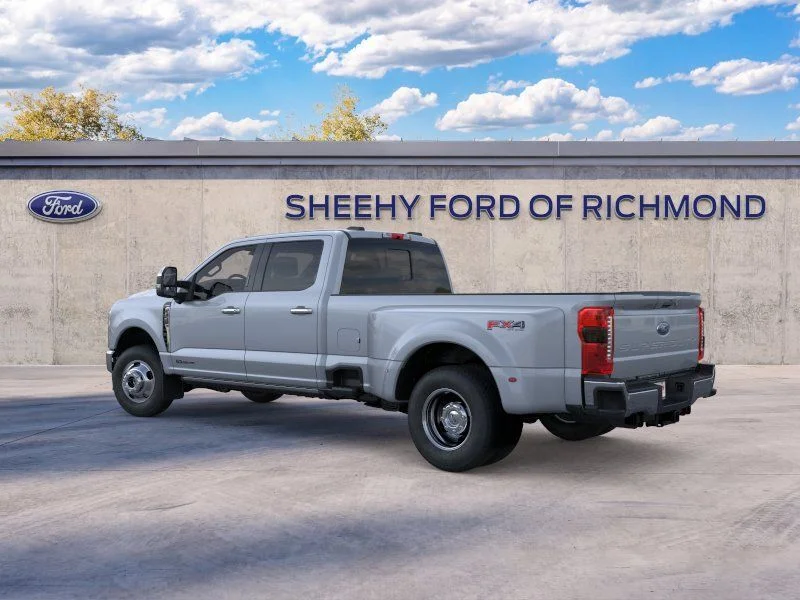 New 2026 Glacier Gray Metallic Tri-Coat Ford Lariat image 5